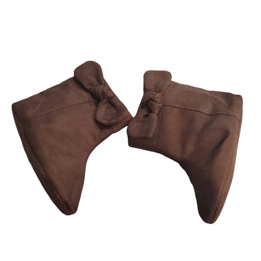 GAP Bow Suede Velcro Bootie Size 6 NWOT - Picture 2 of 9